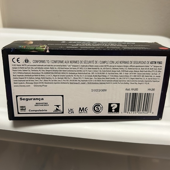 Disney Pixar Lightyear Mission Equipped Buzz Lightyear 5 Inch Action Figure, NEW - Picture 3 of 5